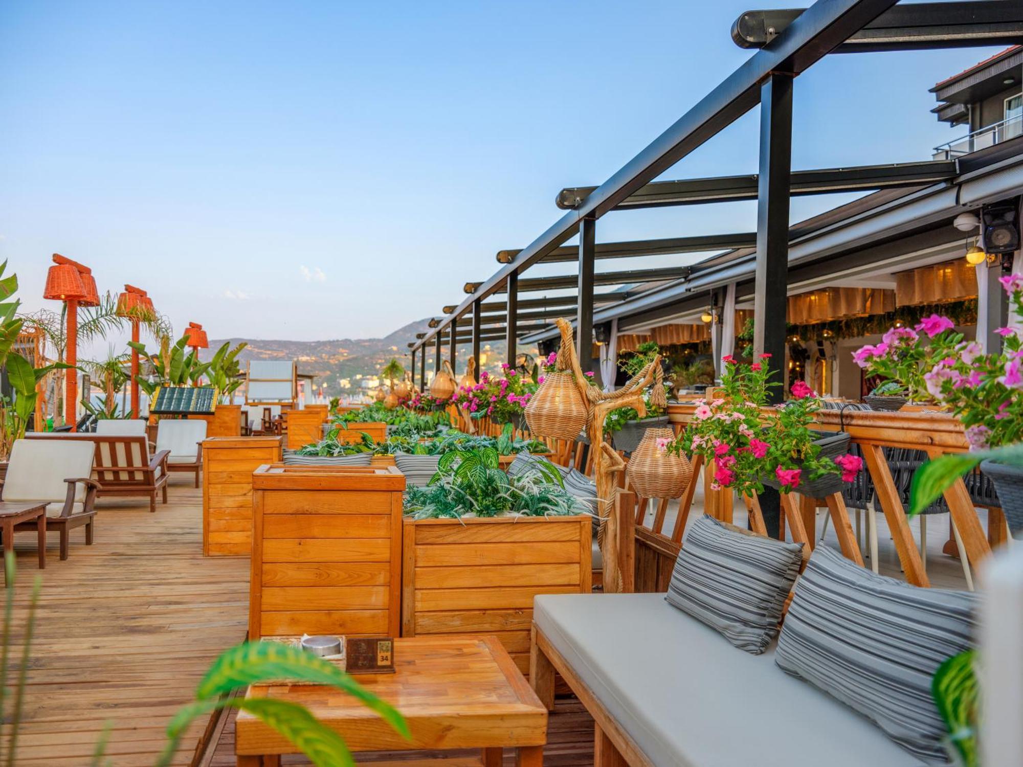 Royalisa Palmiye Beach Hotel Adult Only Alanya Exterior photo