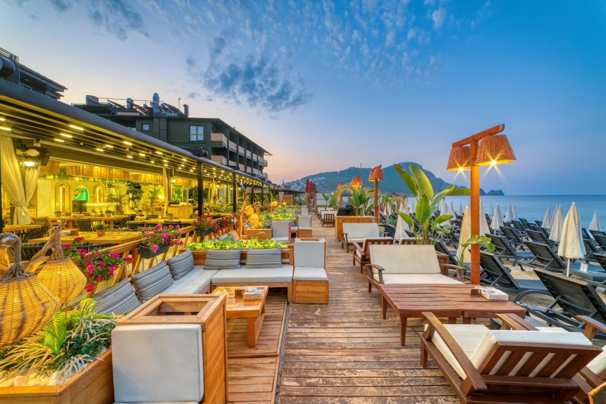 Royalisa Palmiye Beach Hotel Adult Only Alanya Exterior photo
